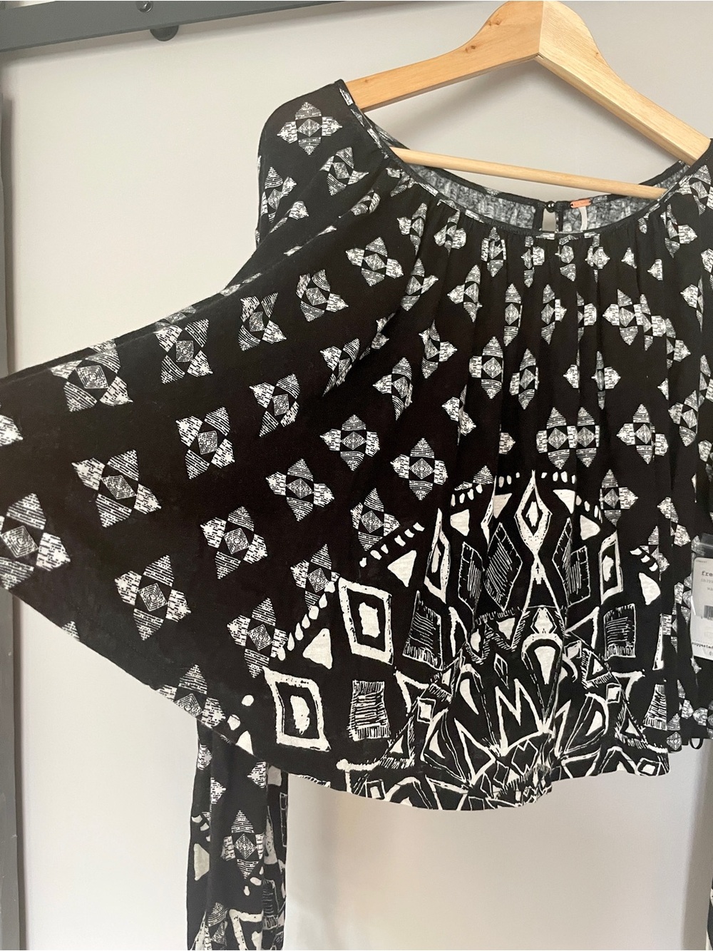 Free People Black and White Printed Long-Sleeve Flowy Blouse - Picture 2 of 9
